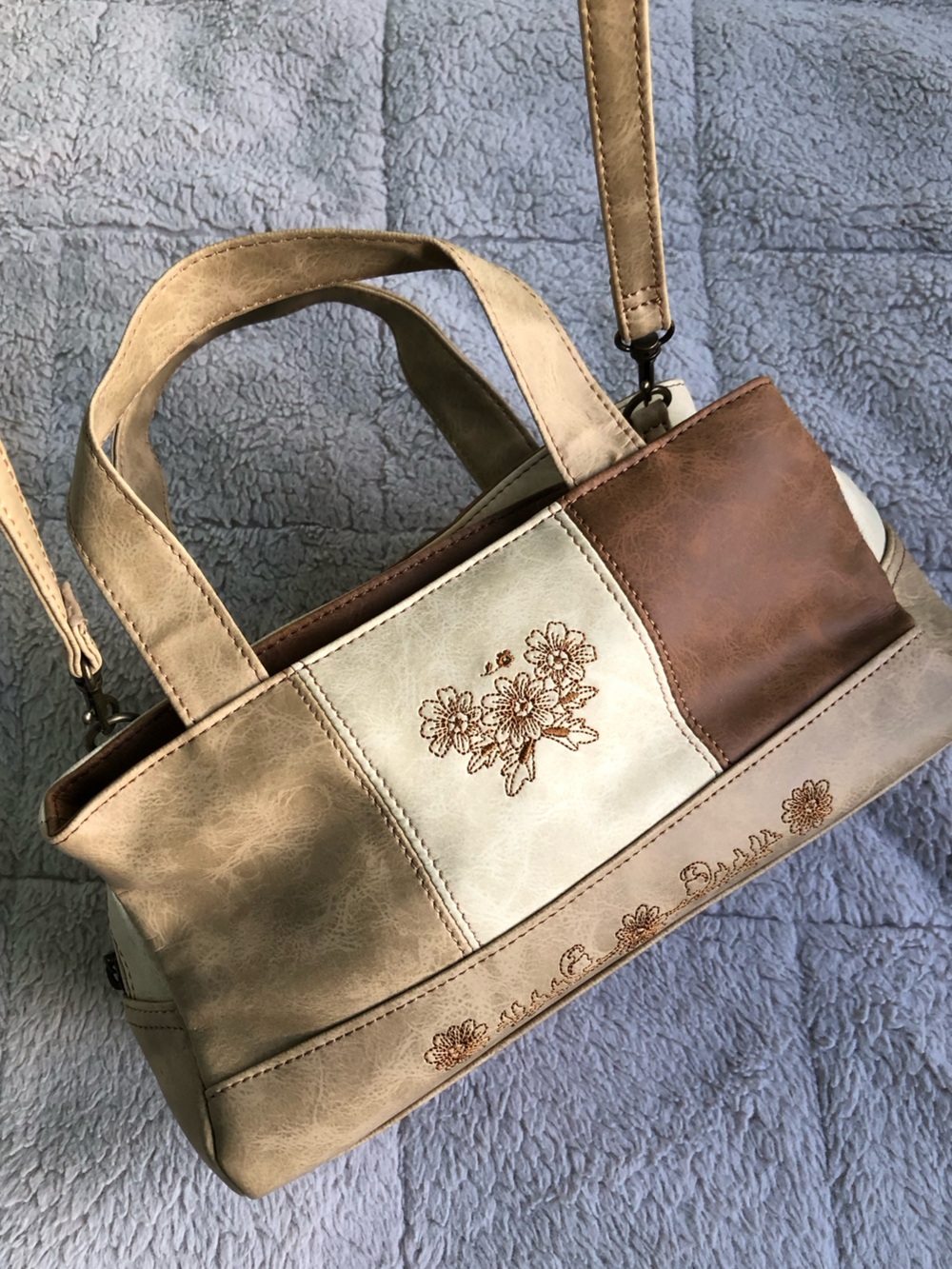 Y2K Western Two-Tone Patchwork Faux Leather Floral Embroidered Hand Bag Satchel